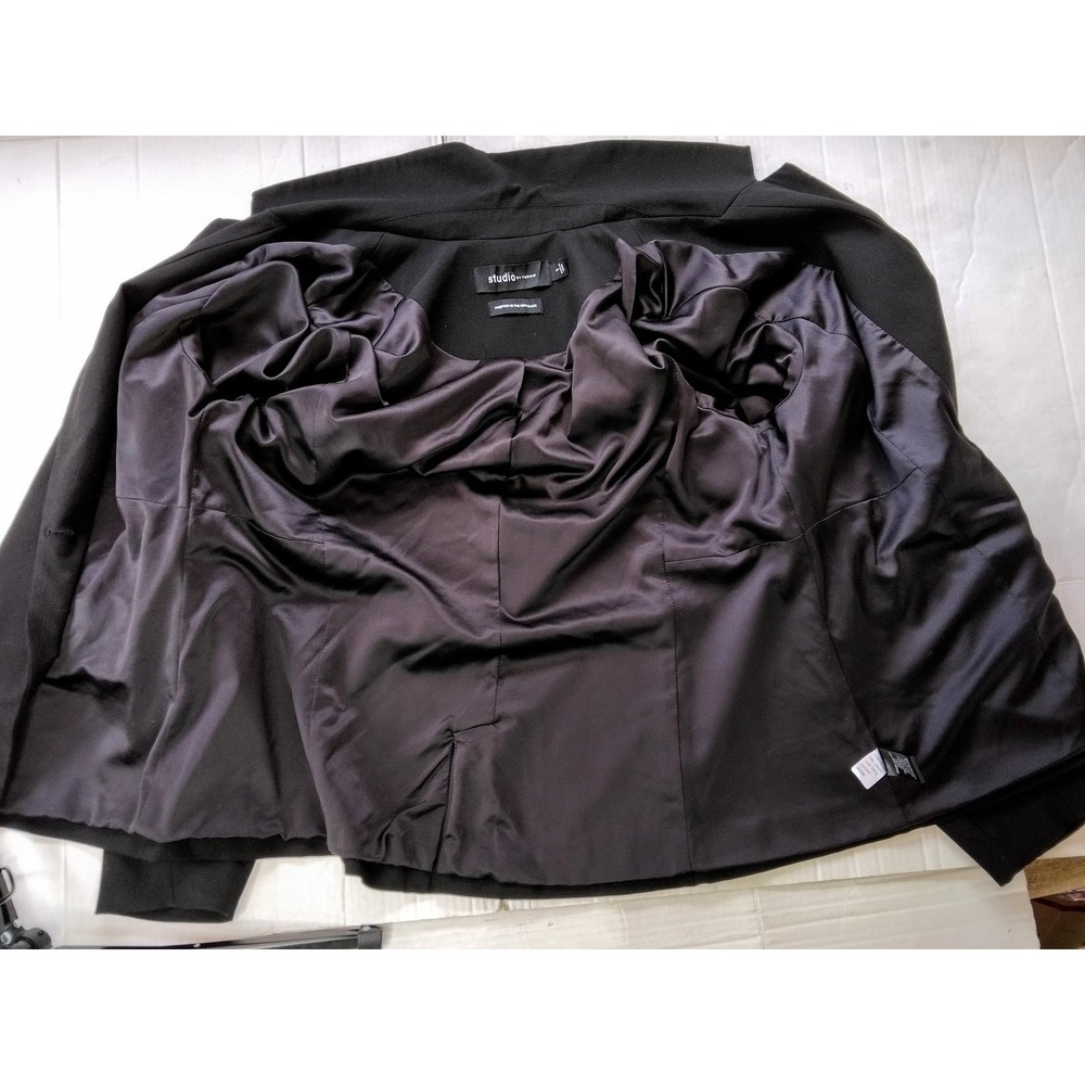 Torrid Studio Blazer Women's 1 1X Black Padded Shoulder Single Button Workwear - Picture 3 of 9